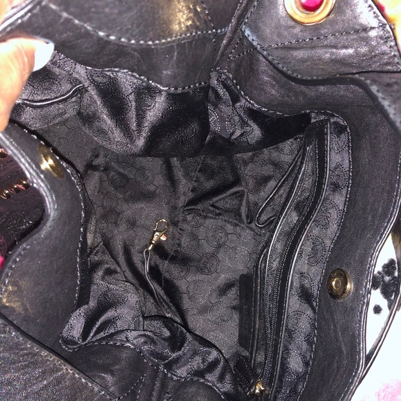 Michael Kors uptown Astor large black shoulder bag (authentic) - Picture 5 of 8